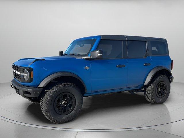 Photo of 2024 Velocity Blue Metallic Ford Bronco