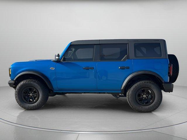 Photo of 2024 Velocity Blue Metallic Ford Bronco