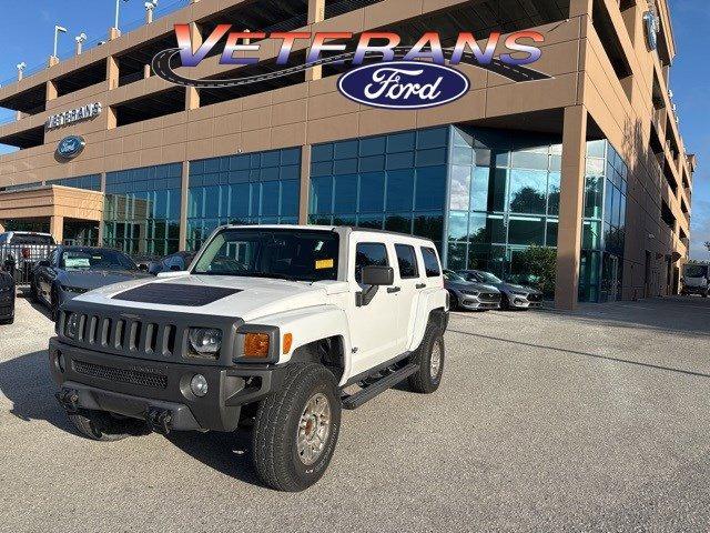 Photo of 2007 Birch White Hummer H3