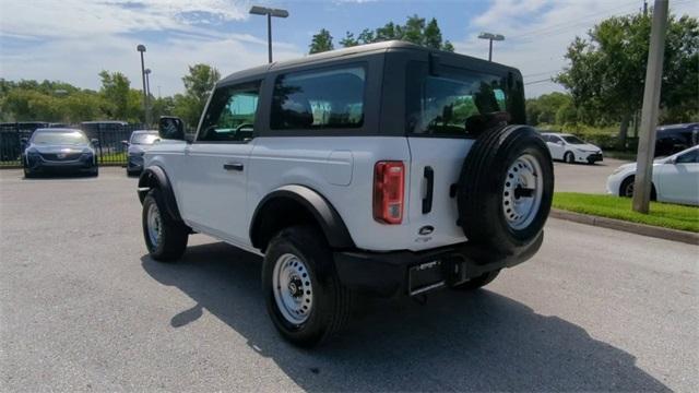 Photo of 2025 Oxford White Ford Bronco