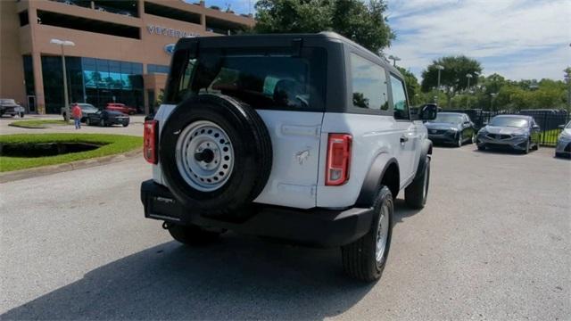 Photo of 2025 Oxford White Ford Bronco