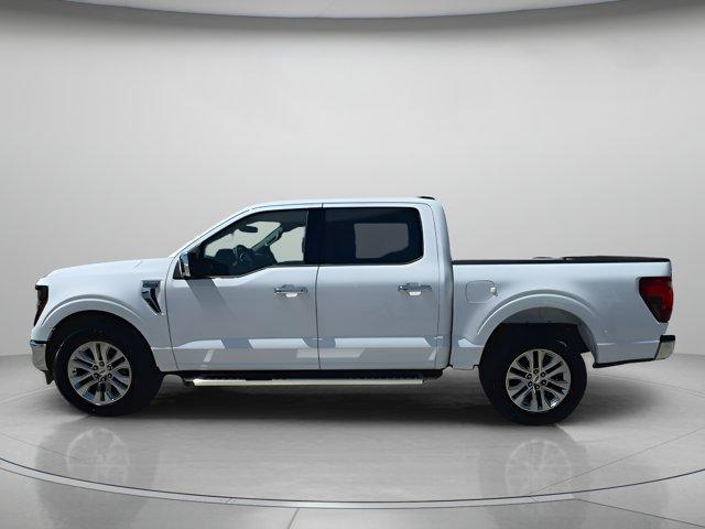 Photo of 2025 Oxford White Ford F-150