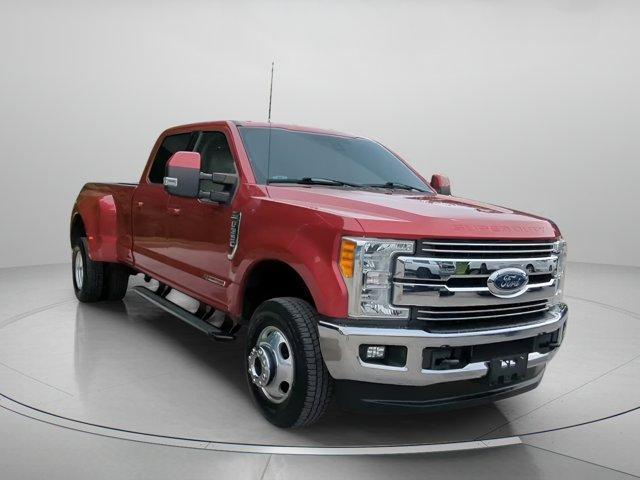 Photo of 2017 Ruby Red Metallic Tinted Clearcoat Ford F-350