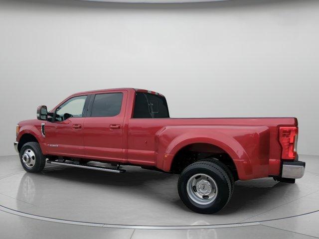 Photo of 2017 Ruby Red Metallic Tinted Clearcoat Ford F-350