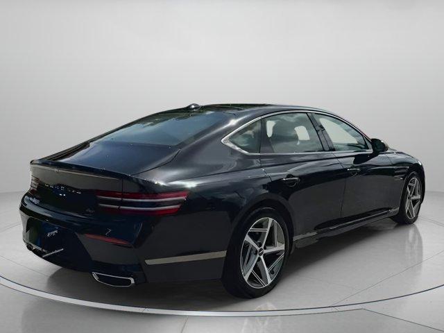 Photo of 2024 Vik Black Genesis G80