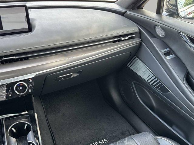 Photo of 2024 Vik Black Genesis G80