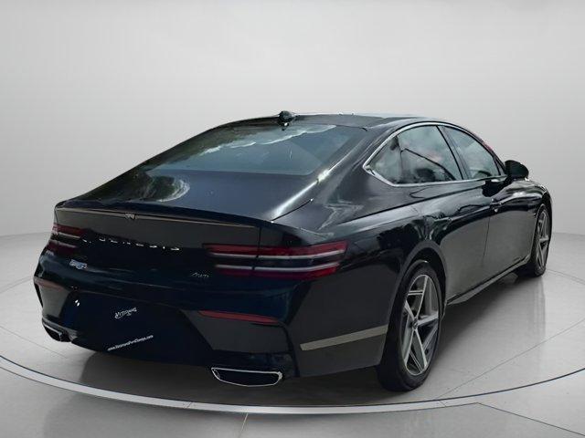 Photo of 2024 Vik Black Genesis G80