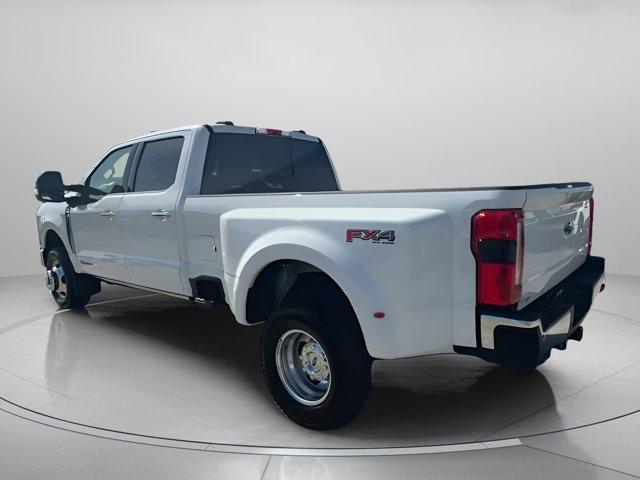 Photo of 2025 Star White Ford F-350