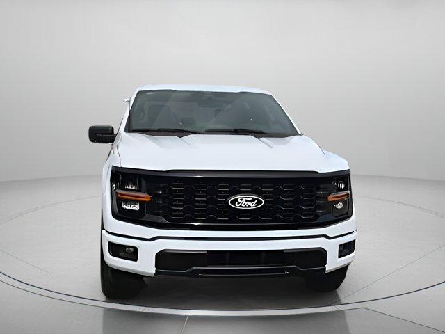 Photo of 2025 Oxford White Ford F-150