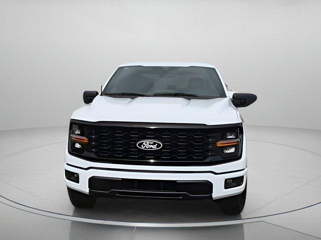 Photo of 2025 Oxford White Ford F-150