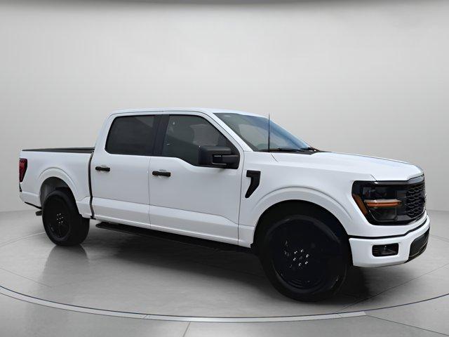 Photo of 2025 Oxford White Ford F-150