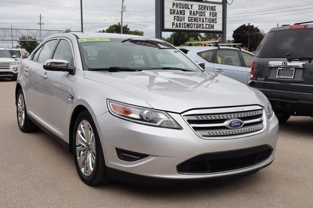 2011 Ford Taurus