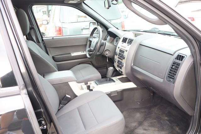 Photo of 2011 BLACK Ford Escape