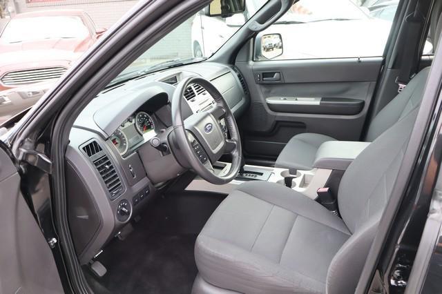 Photo of 2011 BLACK Ford Escape