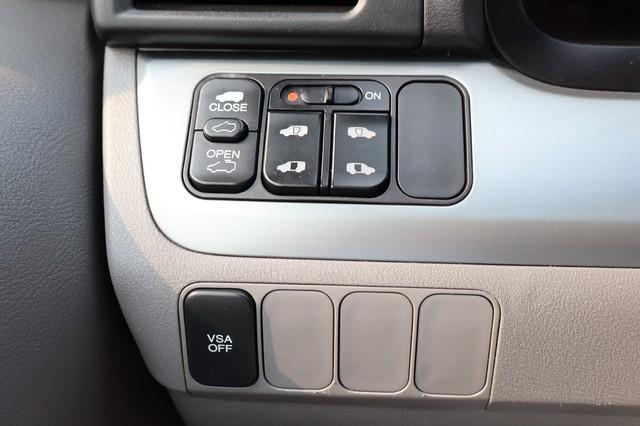 Photo of 2008 BLUE Honda Odyssey