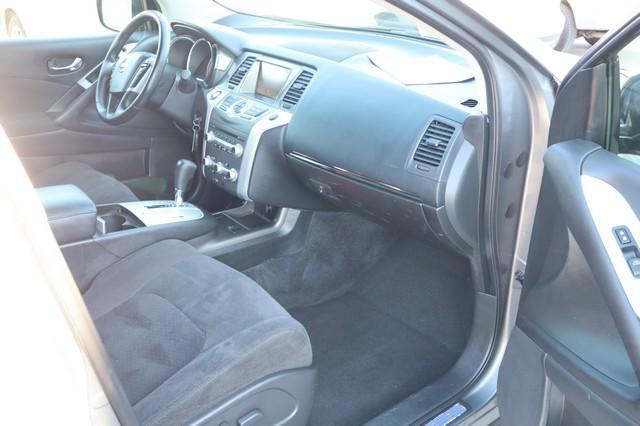 Photo of 2014 GRAY Nissan Murano