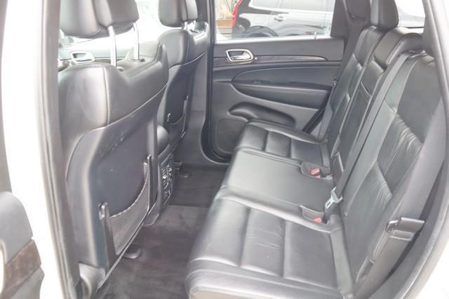 Photo of 2012 WHITE Jeep Grand Cherokee