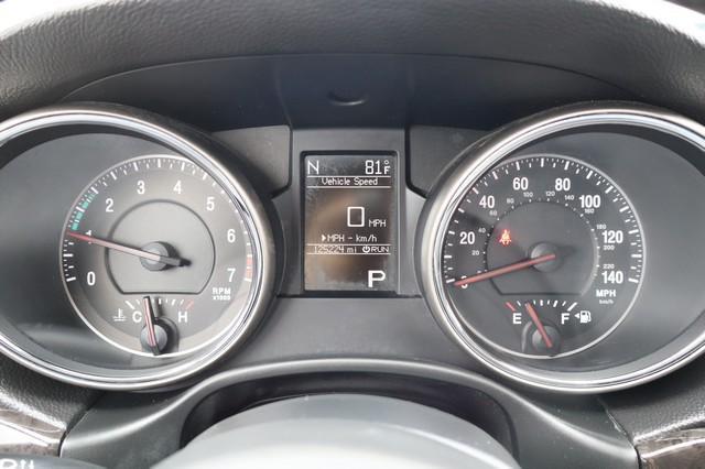 Photo of 2012 WHITE Jeep Grand Cherokee