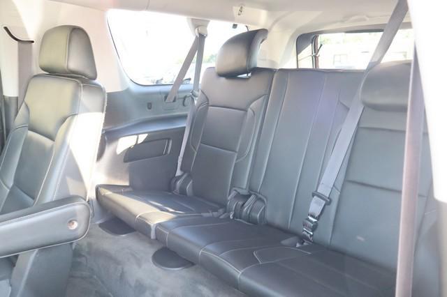 Photo of 2015 PURPLE GMC Yukon