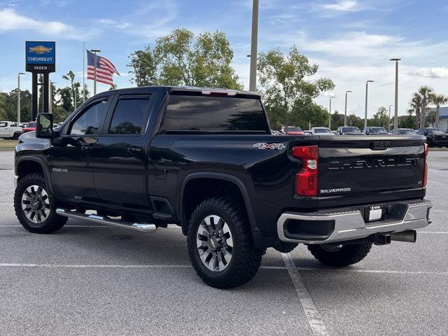 Photo of 2022 Black Chevrolet Silverado 2500