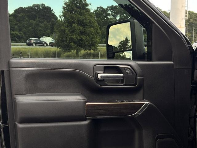 Photo of 2022 Black Chevrolet Silverado 2500