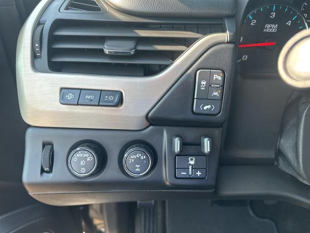 Photo of 2017 Onyx Black GMC Yukon