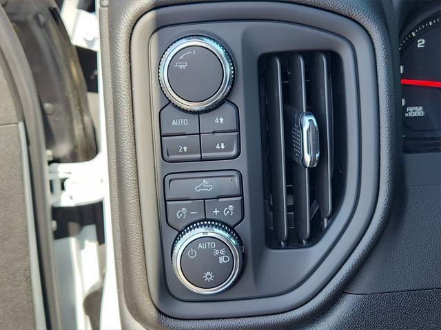 Photo of 2025 Summit White GMC Sierra 3500