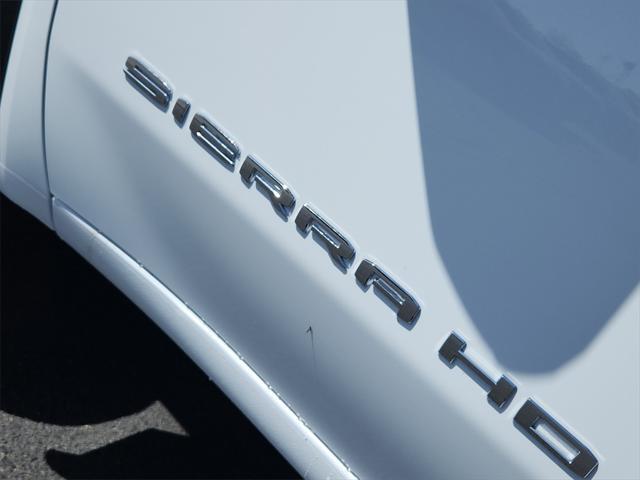 Photo of 2025 Summit White GMC Sierra 3500