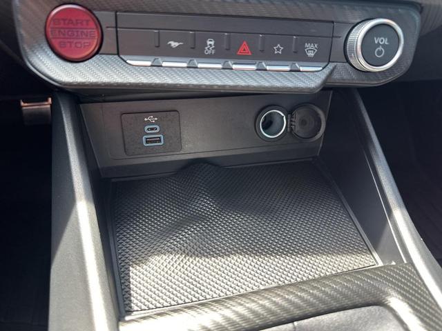 Photo of 2024 Oxford White Ford Mustang