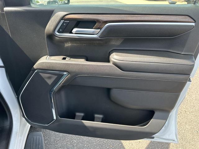 Photo of 2023 Summit White Chevrolet Silverado 1500