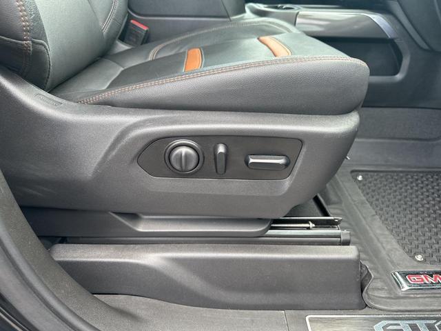 Photo of 2021 Onyx Black GMC Sierra 2500