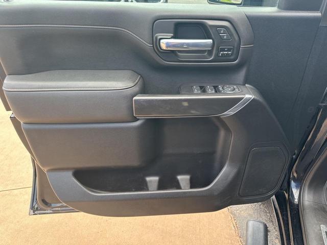 Photo of 2021 Onyx Black GMC Sierra 2500
