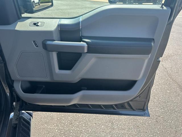 Photo of 2019 Magnetic Metallic Ford F-150