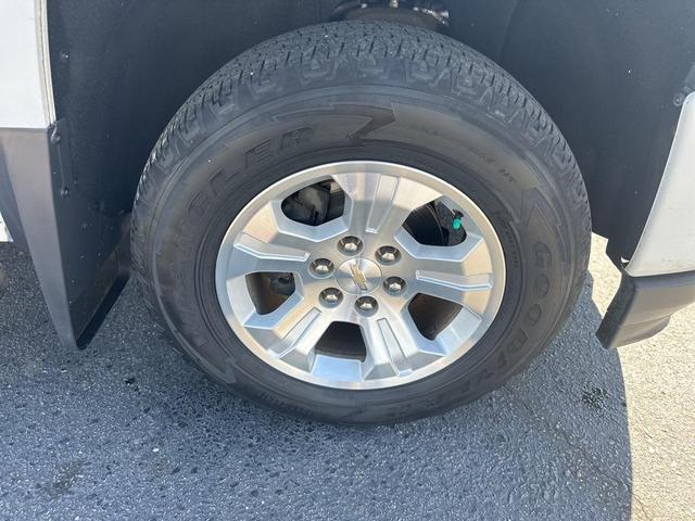 Photo of 2017 Summit White Chevrolet Silverado 1500