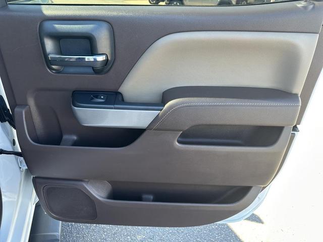 Photo of 2017 Summit White Chevrolet Silverado 1500