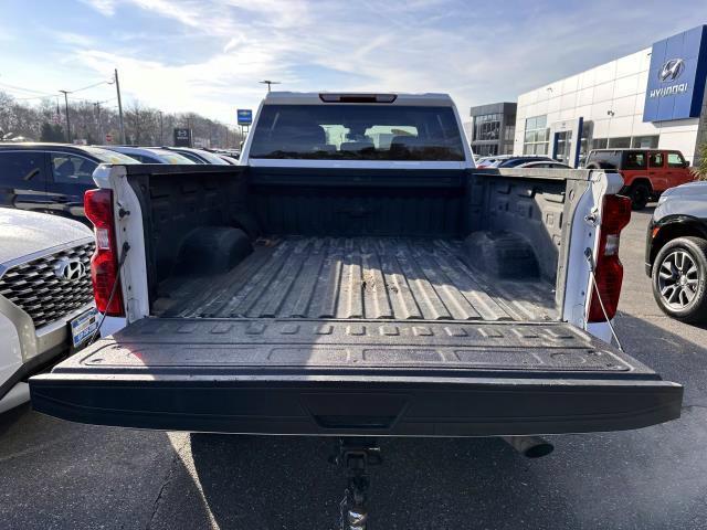 Photo of 2024 Summit White Chevrolet Silverado 2500