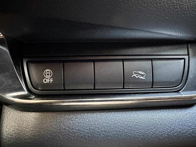 Photo of 2023 Platinum Quartz Metallic Mazda CX-30