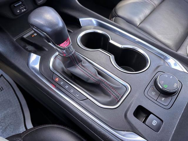 Photo of 2022 Summit White Chevrolet Traverse