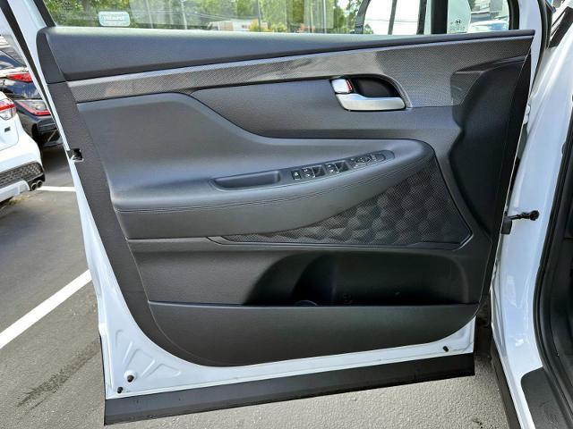 Photo of 2022 Quartz White Hyundai SANTA FE