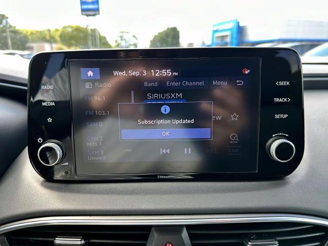 Photo of 2022 Quartz White Hyundai SANTA FE