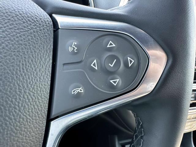 Photo of 2023 Northsky Blue Metallic Chevrolet Traverse
