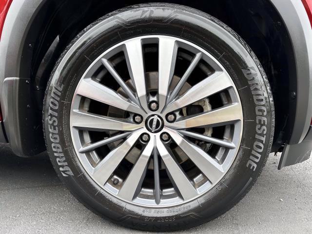 Photo of 2022 Scarlet Ember Nissan Pathfinder