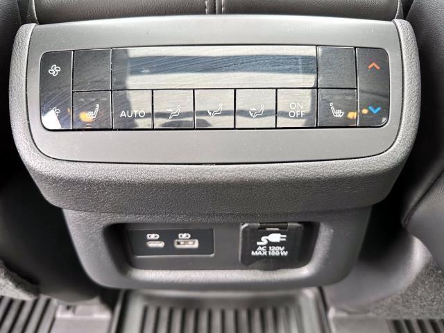 Photo of 2022 Scarlet Ember Nissan Pathfinder