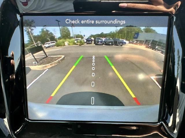 Photo of 2019 White Jeep Compass