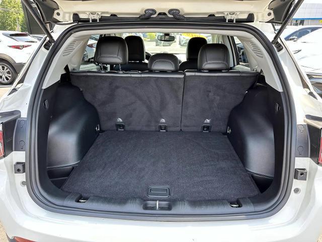 Photo of 2019 White Jeep Compass