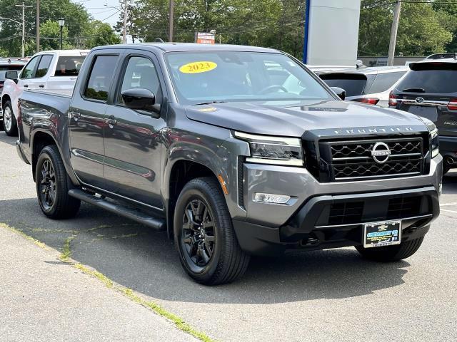 Photo of 2023 Gun Metallic Nissan Frontier