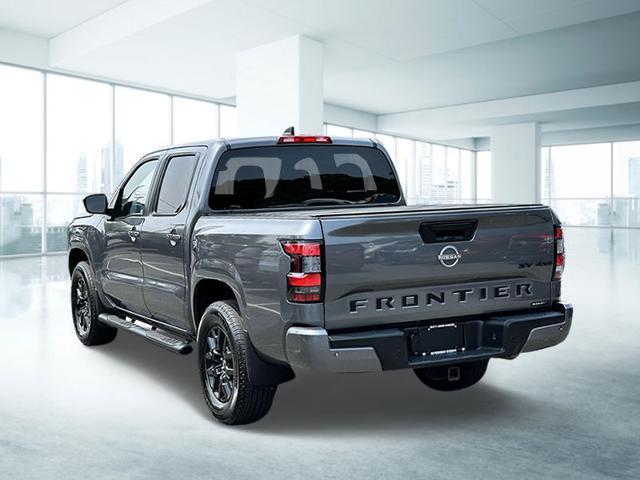 Photo of 2023 Gun Metallic Nissan Frontier