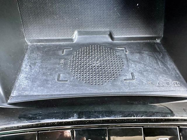Photo of 2022 Shimmering Silver Hyundai TUCSON Hybrid