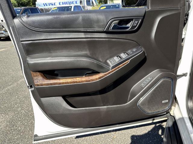 Photo of 2018 Iridescent Pearl Tricoat Chevrolet Tahoe