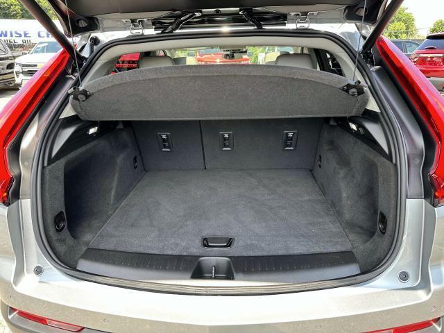 Photo of 2023  Cadillac XT4